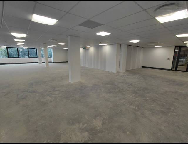 347M² OFFICE TO LET IN VORNA VALLEY
